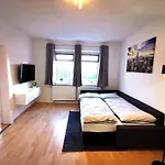 Zentral Und Ruhig In * Chemnitz