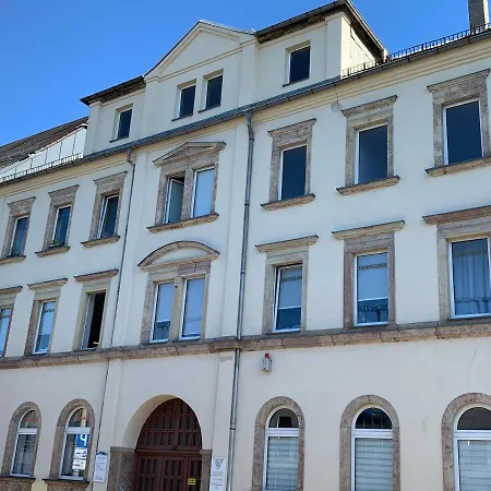 Zentral Und Ruhig In Apartmán